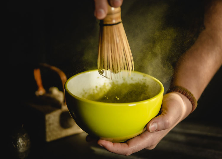 Tout savoir sur le thé Matcha : Origines et bienfaits